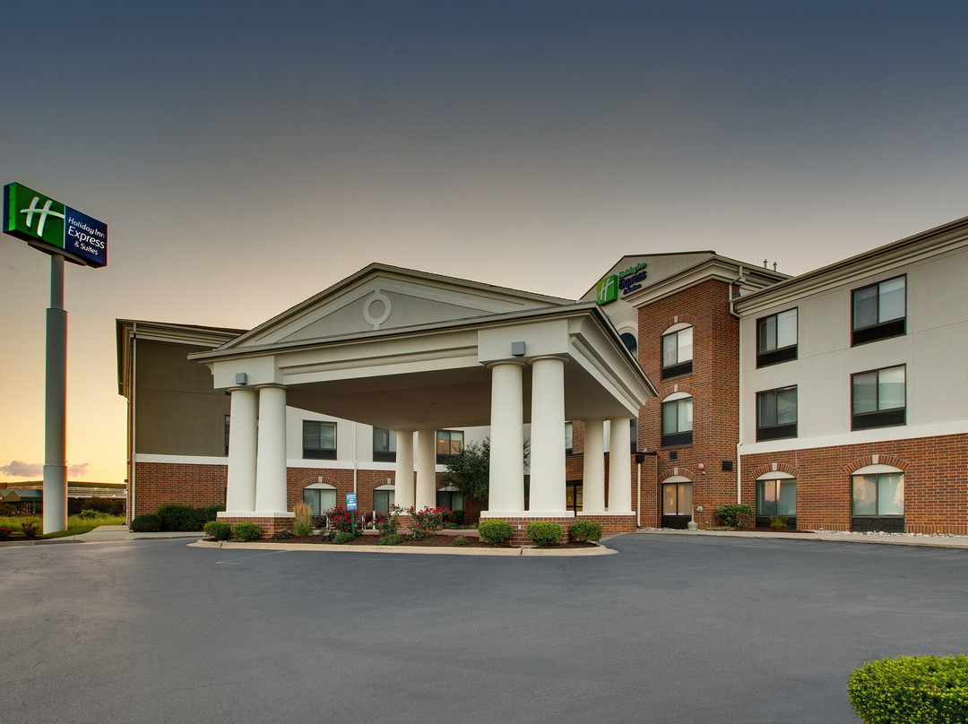 Holiday Inn Express & Suites Morris By IHG主图