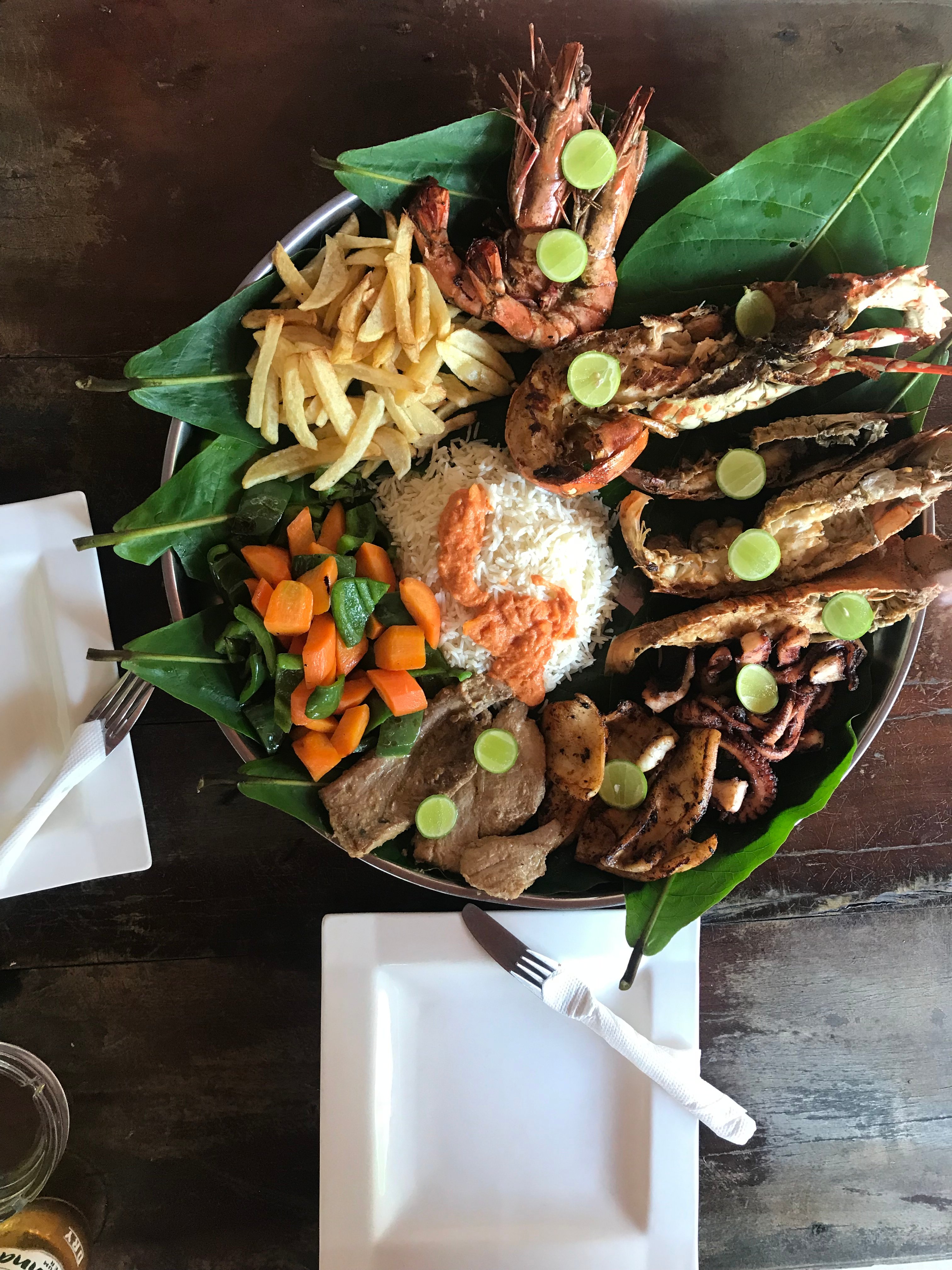 La Fontana Restaurant & Bungalows-官方
