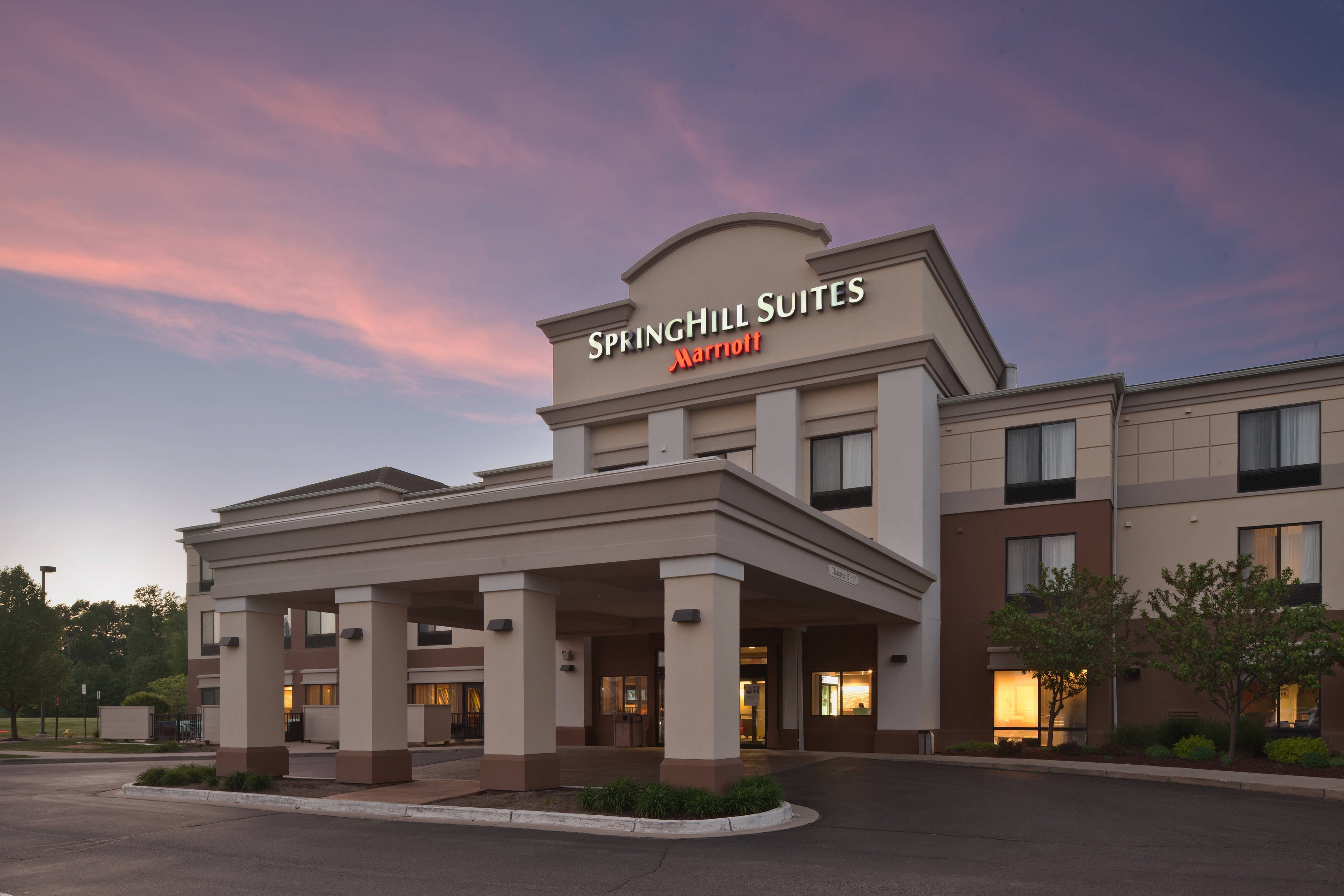 Springhill Suites Lansing-官方
