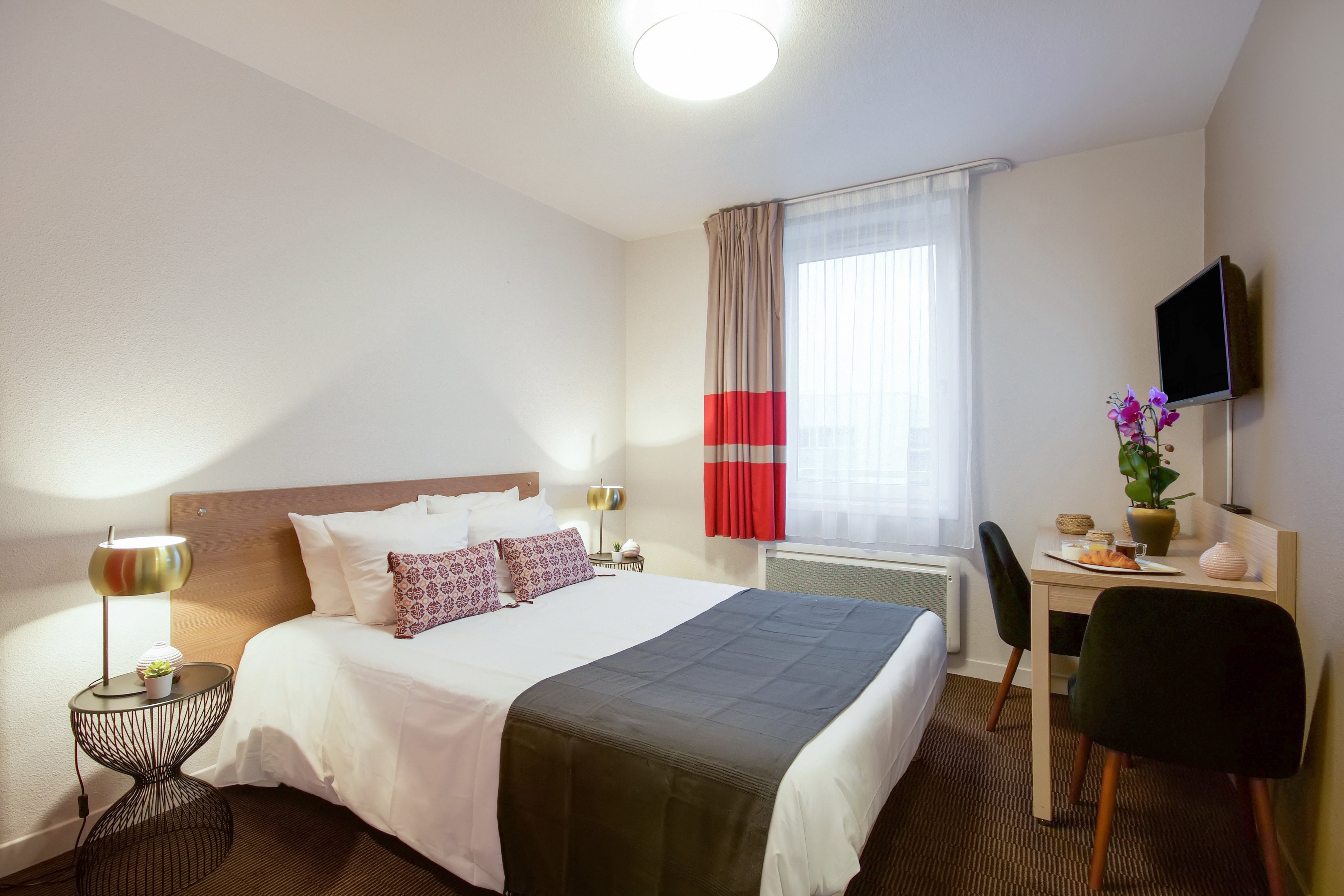 城市公寓里尔厄拉里尔酒店-官方