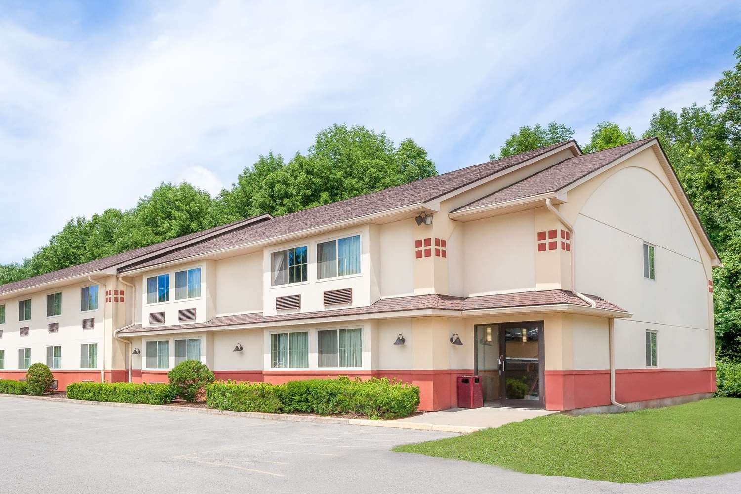 Super 8 by Wyndham Oneonta/Cooperstown-官方