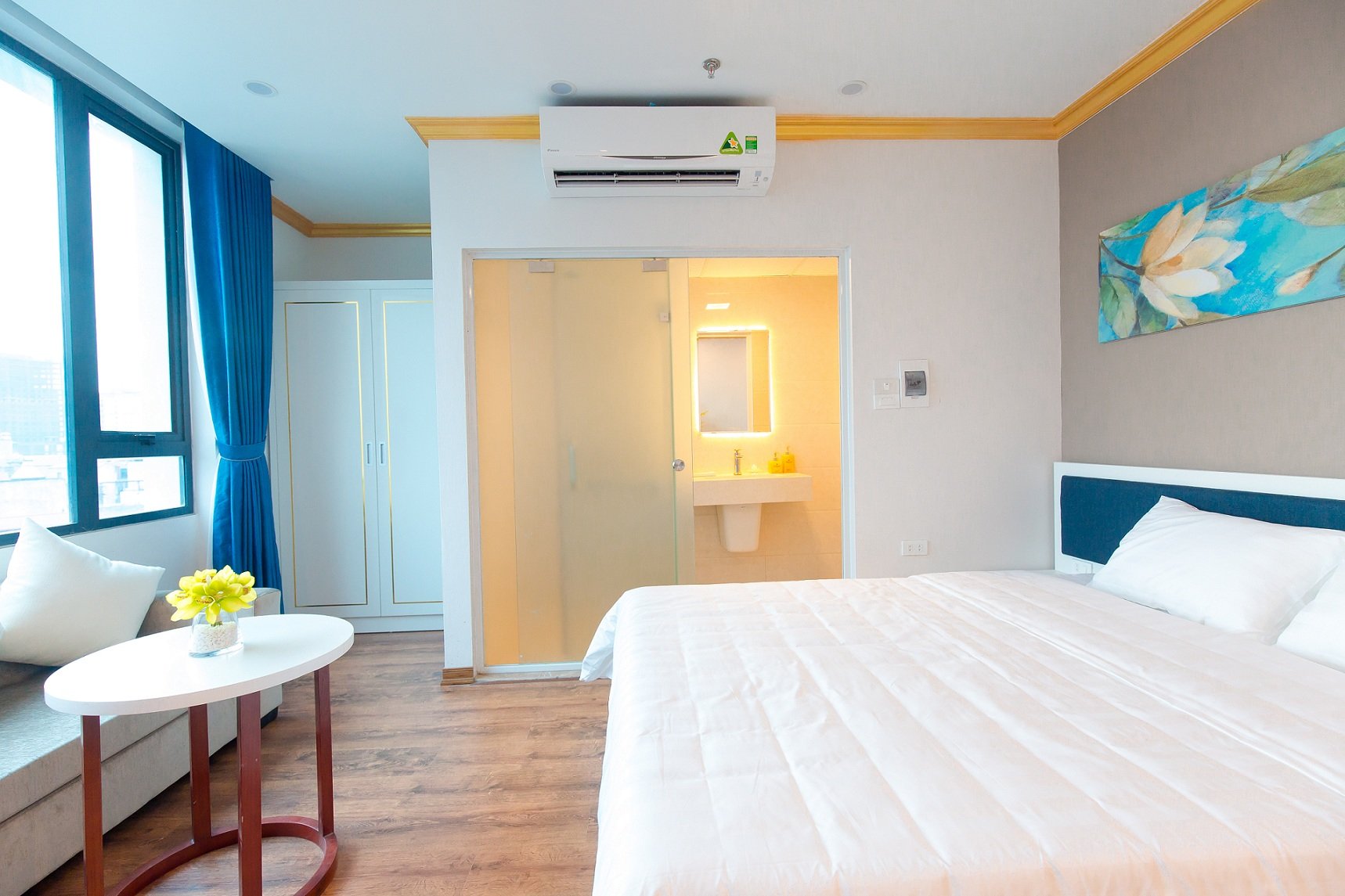 Honeymoon Hotel-官方