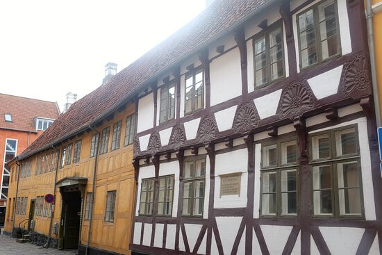 The School for the Poor-欧登塞必去景点