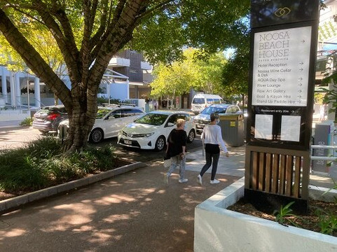 Pelican 4x4 Hire & Tag Along Tours-努沙必去景点