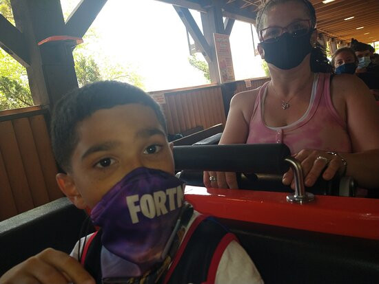 Six Flags Hurricane Harbor New Jersey-杰克逊必去景点