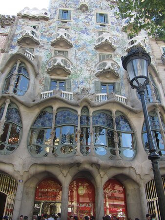 Casa Sayrach-巴塞罗那必去景点