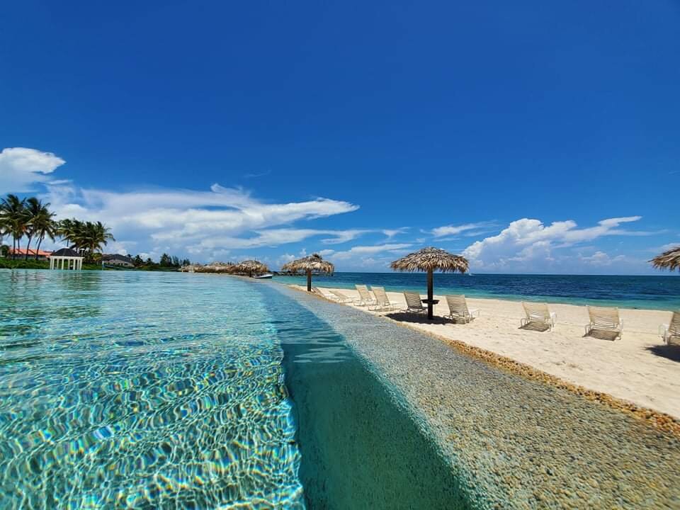 Grand Lucayan-泳池