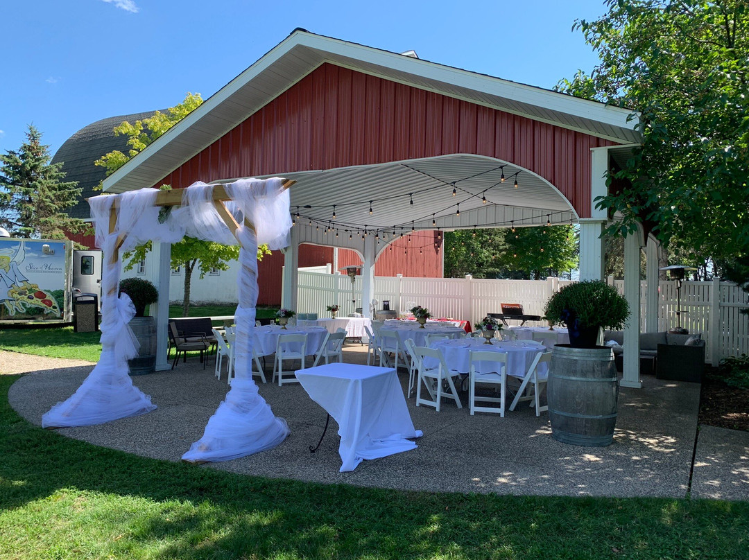 Fountain Hill Winery & Vineyard