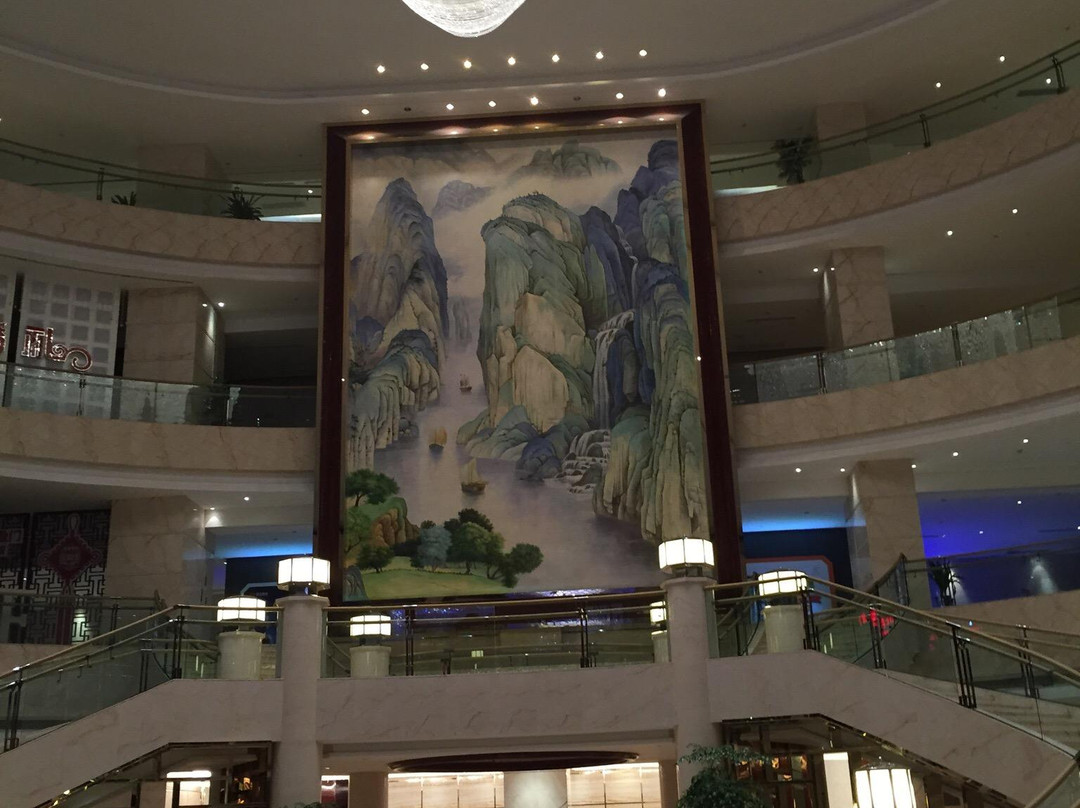 巨洋国际大饭店主图