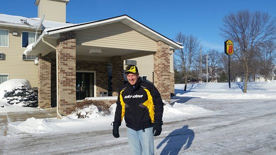 Super 8 by Wyndham Cresco IA主图