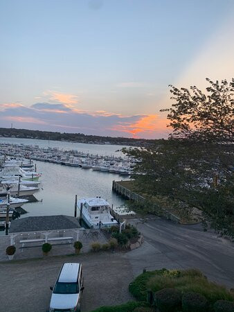 Inn at Harbor Hill Marina主图