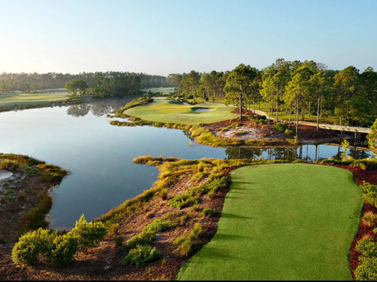 Old Corkscrew Golf Club-埃斯特罗必去景点