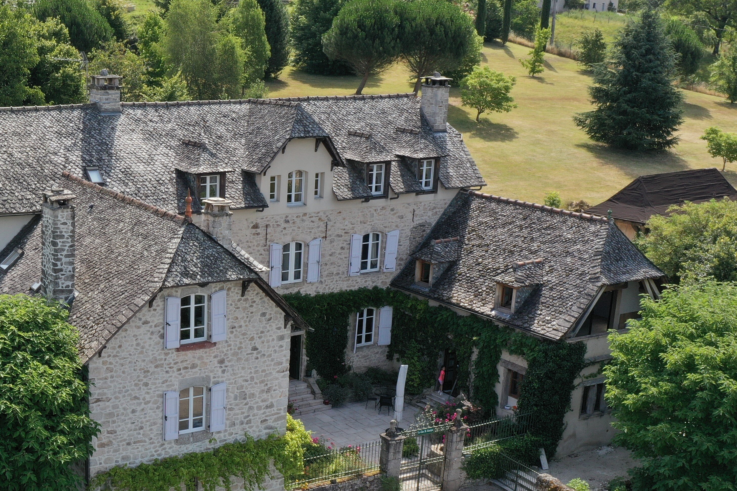 Le Clos St Georges-官方