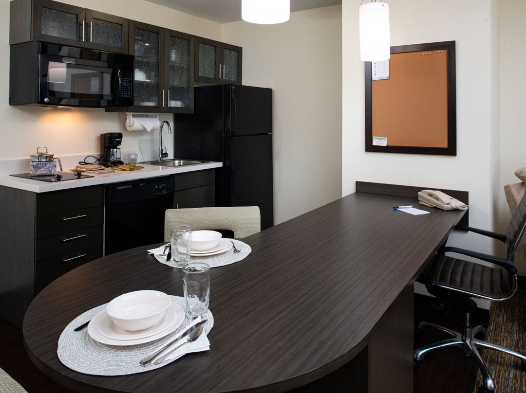 Candlewood Suites Olathe - Kansas City Area by IHG主图