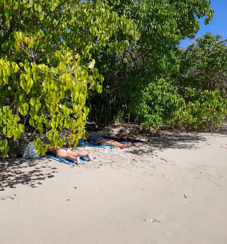 Anse Meunier-Sainte-Anne必去景点