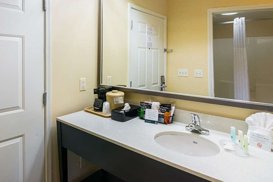 Quality Inn Crestview Near Eglin AFB主图