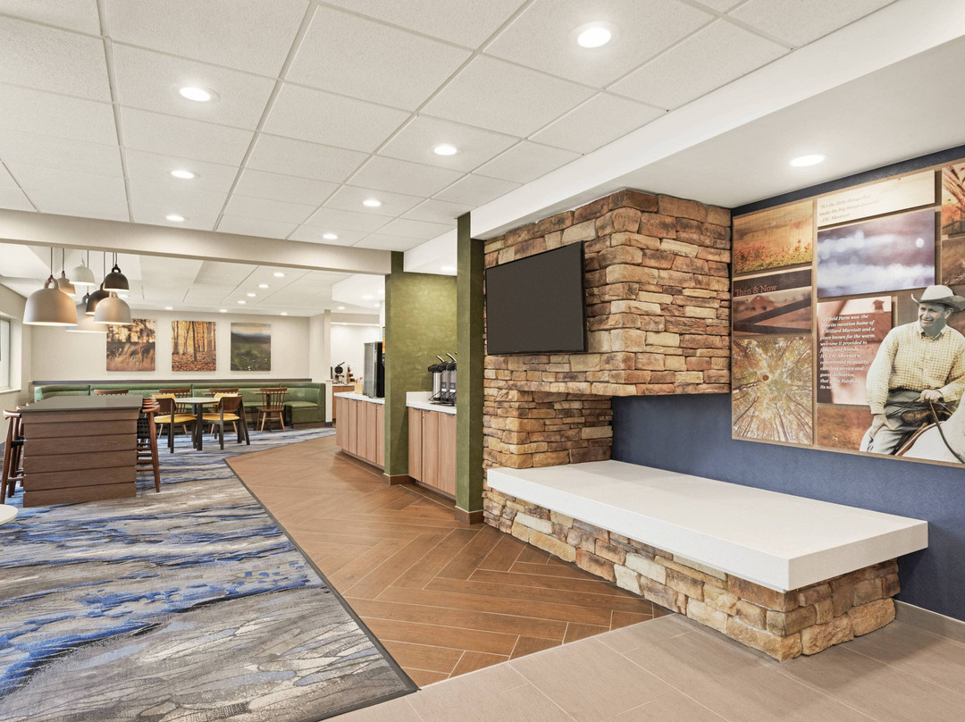 沃伦奈尔斯费尔菲尔德客栈主图