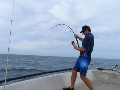 Long Island Fishing-努美阿必去景点