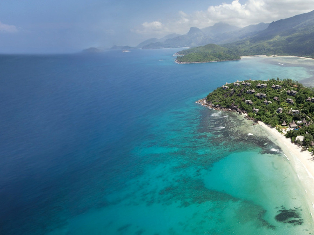 西南阳光酒店主图