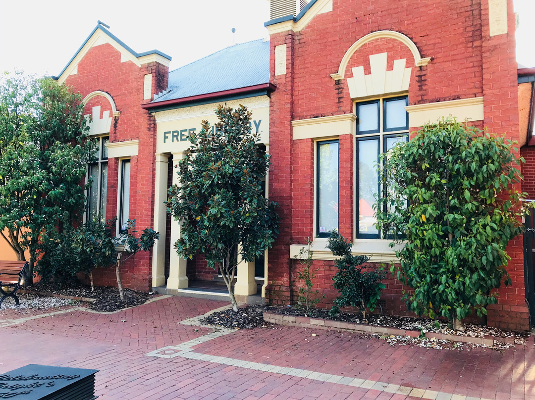 Bright Library-布赖特必去景点