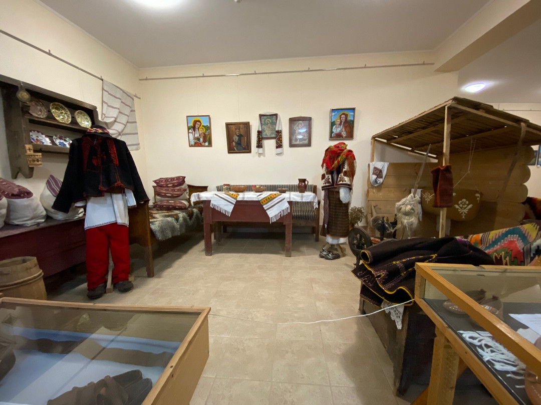 Museum of Ethnography and Ecology of the Carpathians