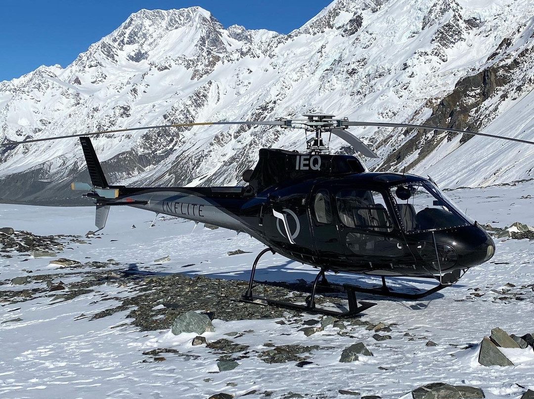 库克山直升机&雪上飞机观光之旅景点图片