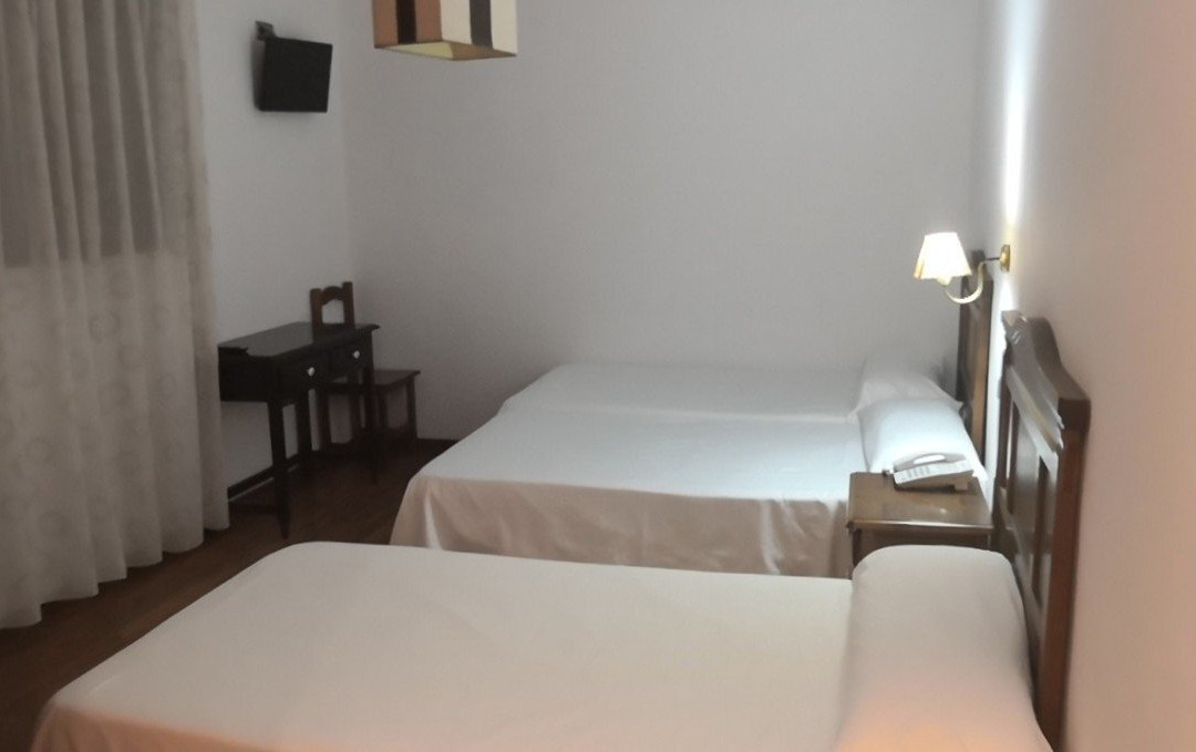 Hotel Restaurante Dama de Baza主图