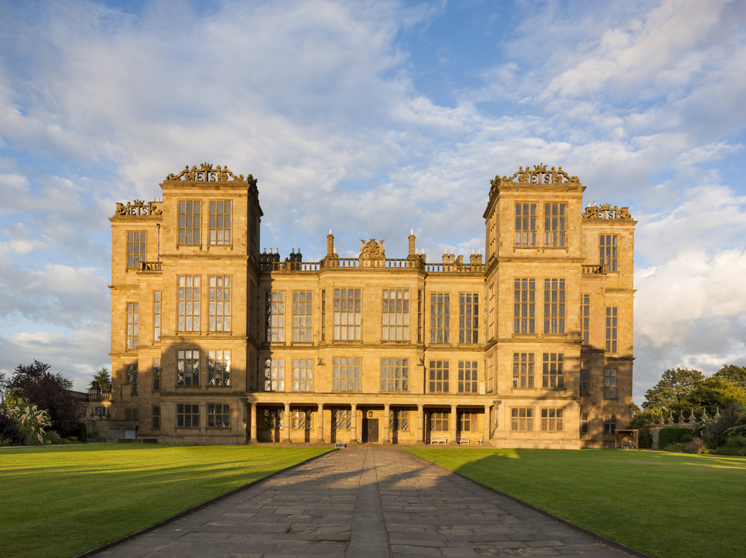 Hardwick Hall and Gardens景点图片