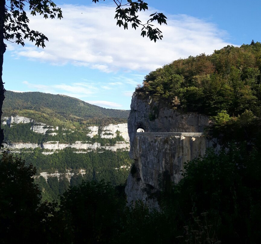 Combe Laval景点图片