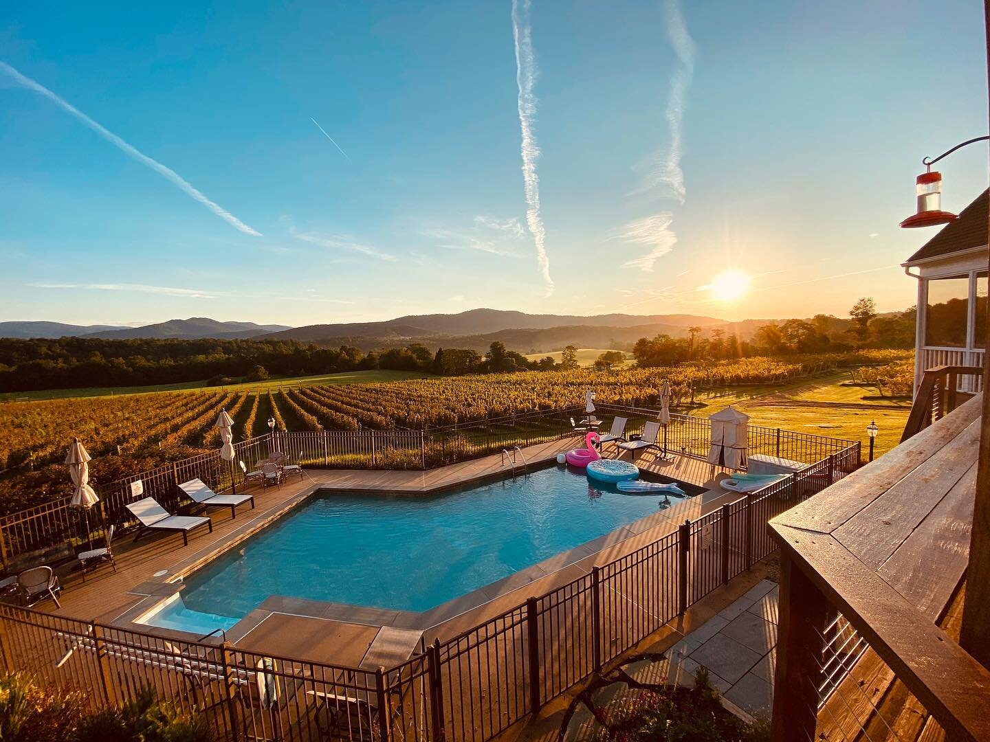 The Inn at Stinson Vineyards-泳池