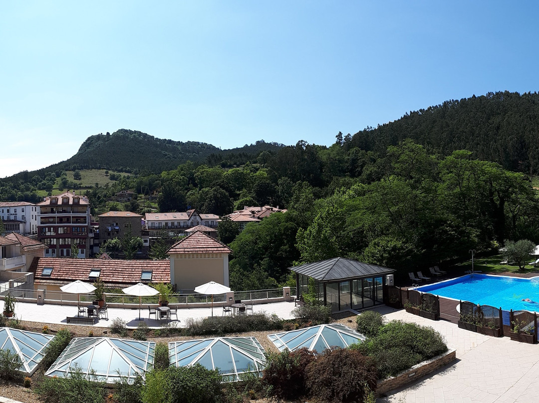 Gran Hotel Balneario De Puente Viesgo主图