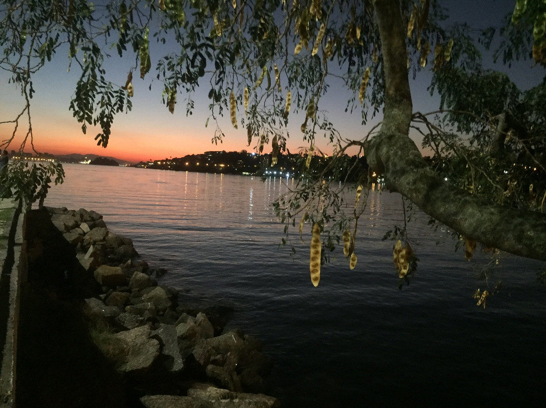 Praia de Charitas-尼泰罗伊必去景点