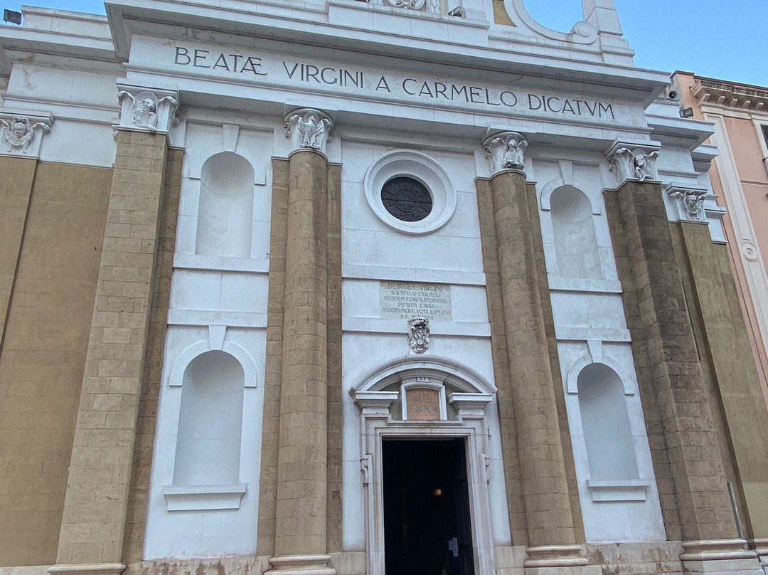 Chiesa del Carmine-塔兰托必去景点