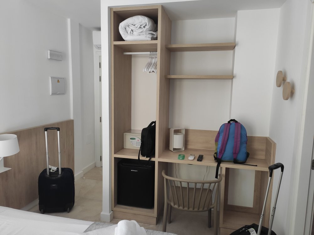 Hotel Victori主图