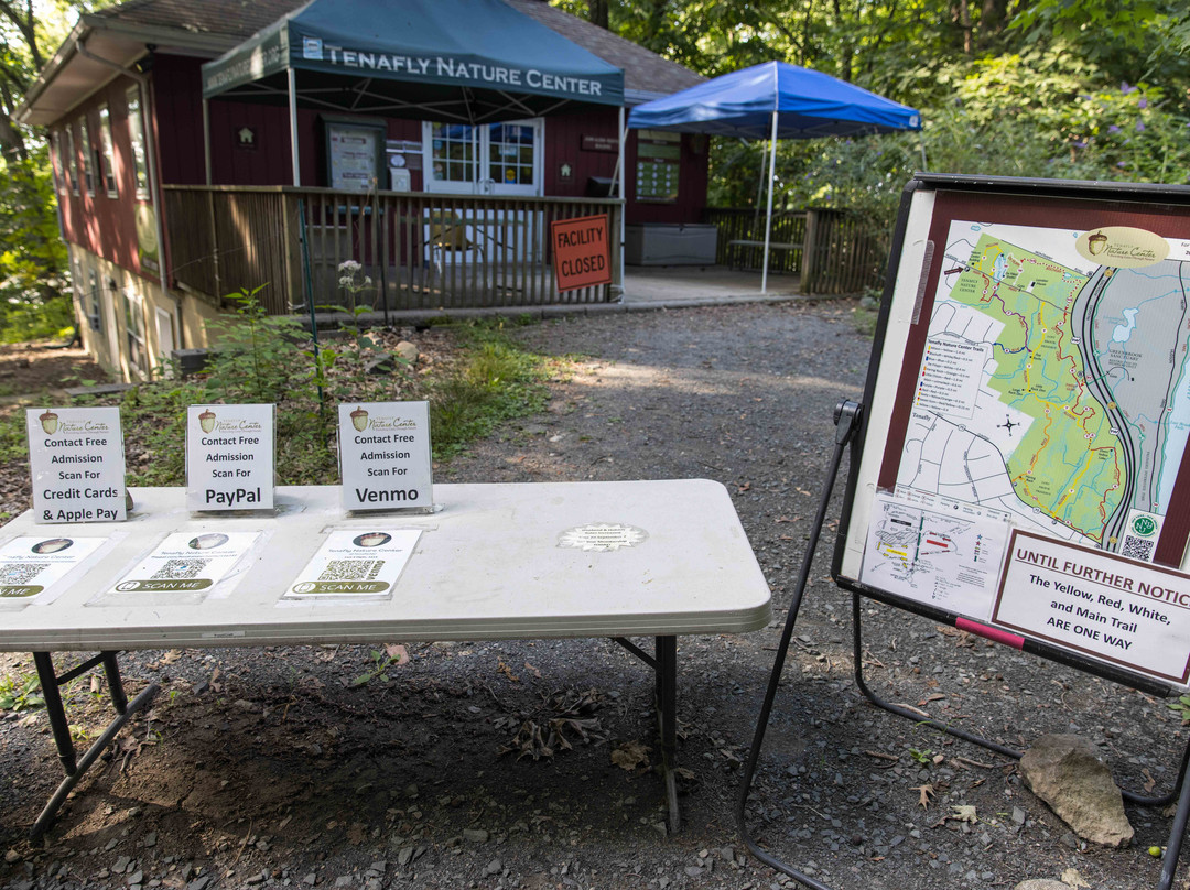 Tenafly Nature Center景点图片