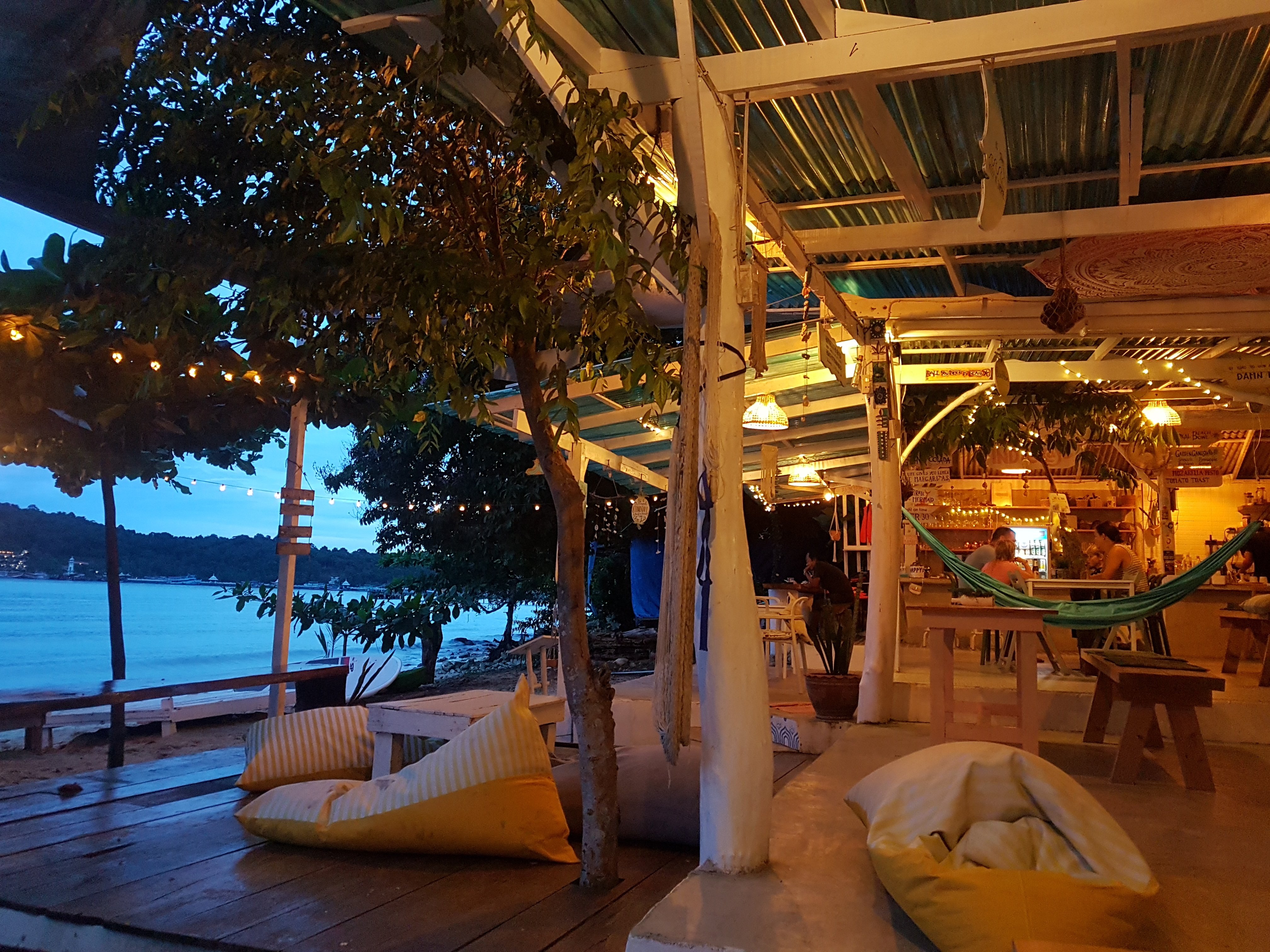 Indie Beach Bungalows-浴室