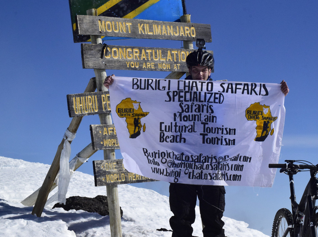 KILIMANJARO CLIMBING TOURS-莫西必去景点