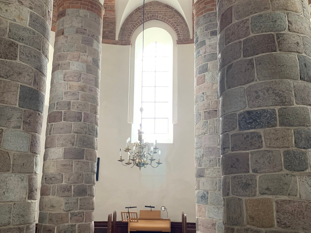 Bjernede Rundkirke-索罗必去景点