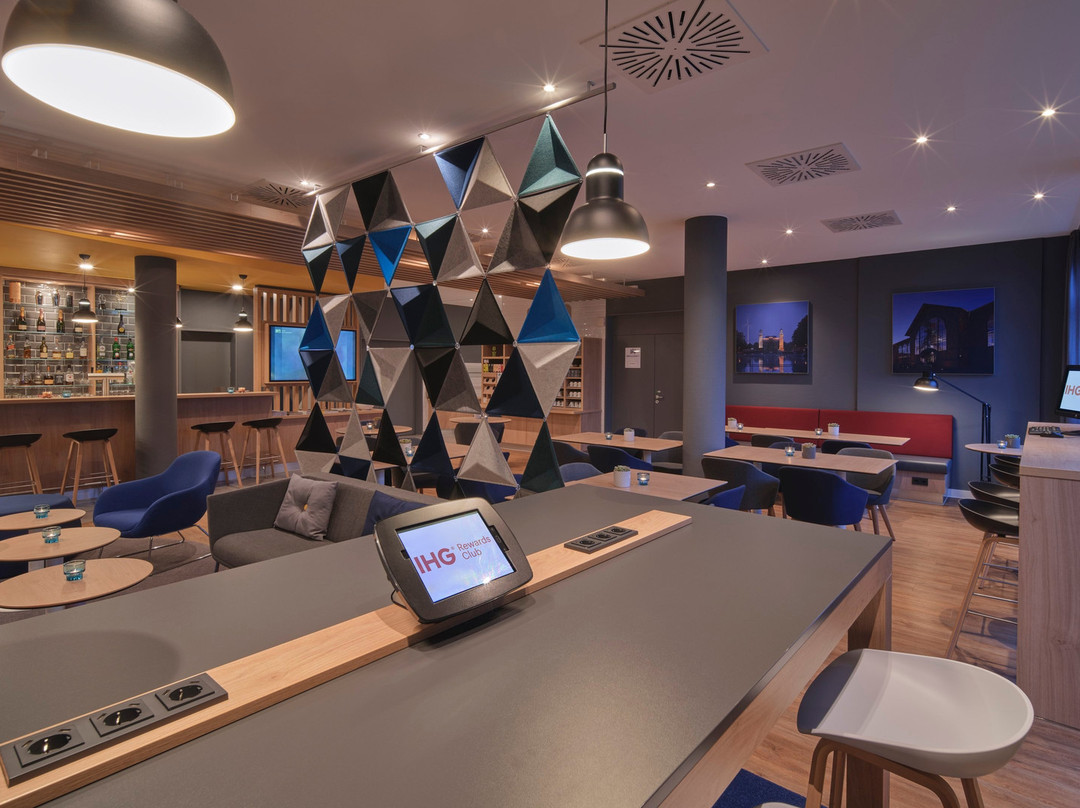 多特蒙德快捷假日酒店主图