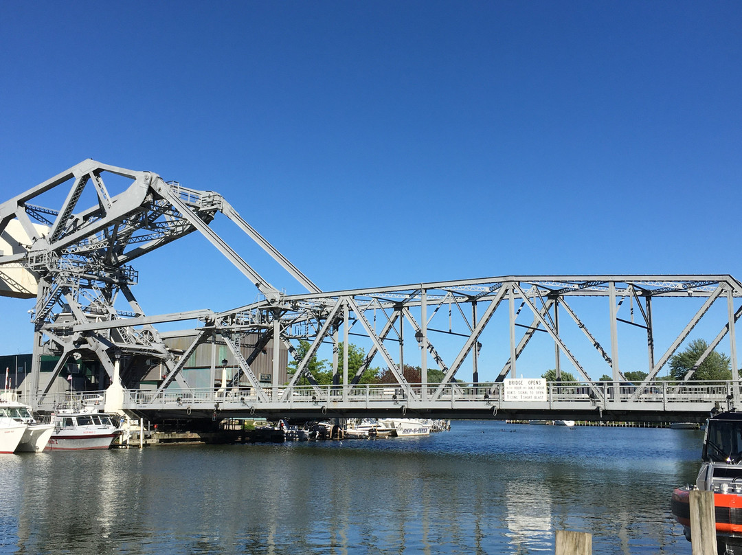 Historic Bridge Street景点图片