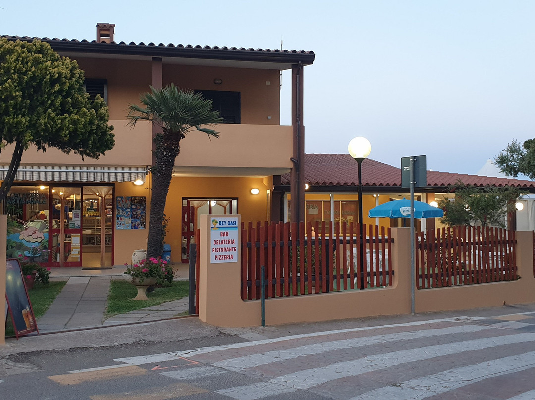 Costa Rei餐馆和美食-Ristorante Rey Oasi