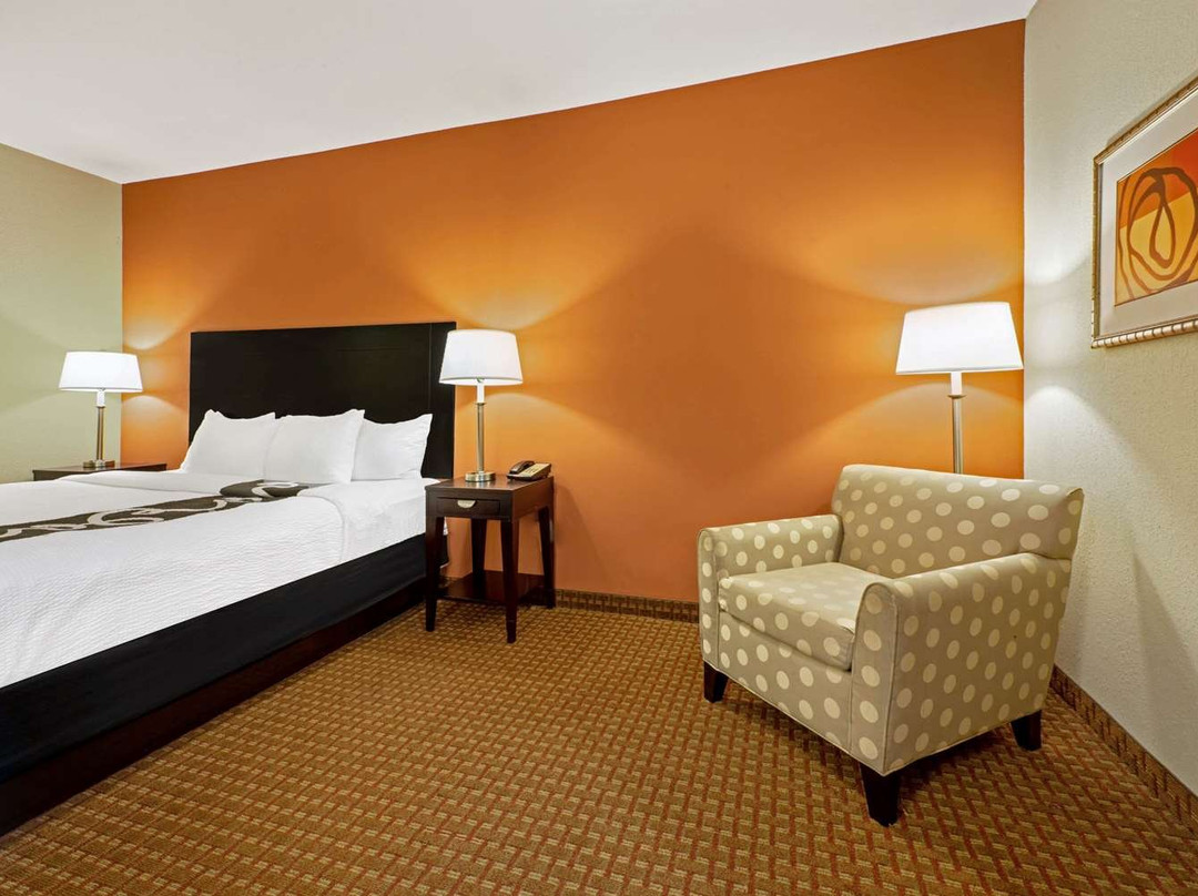 La Quinta Inn & Suites by Wyndham Port Arthur主图