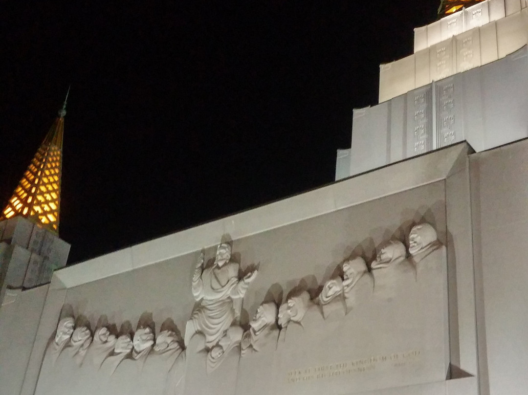 Oakland Temple Visitors' Center景点图片