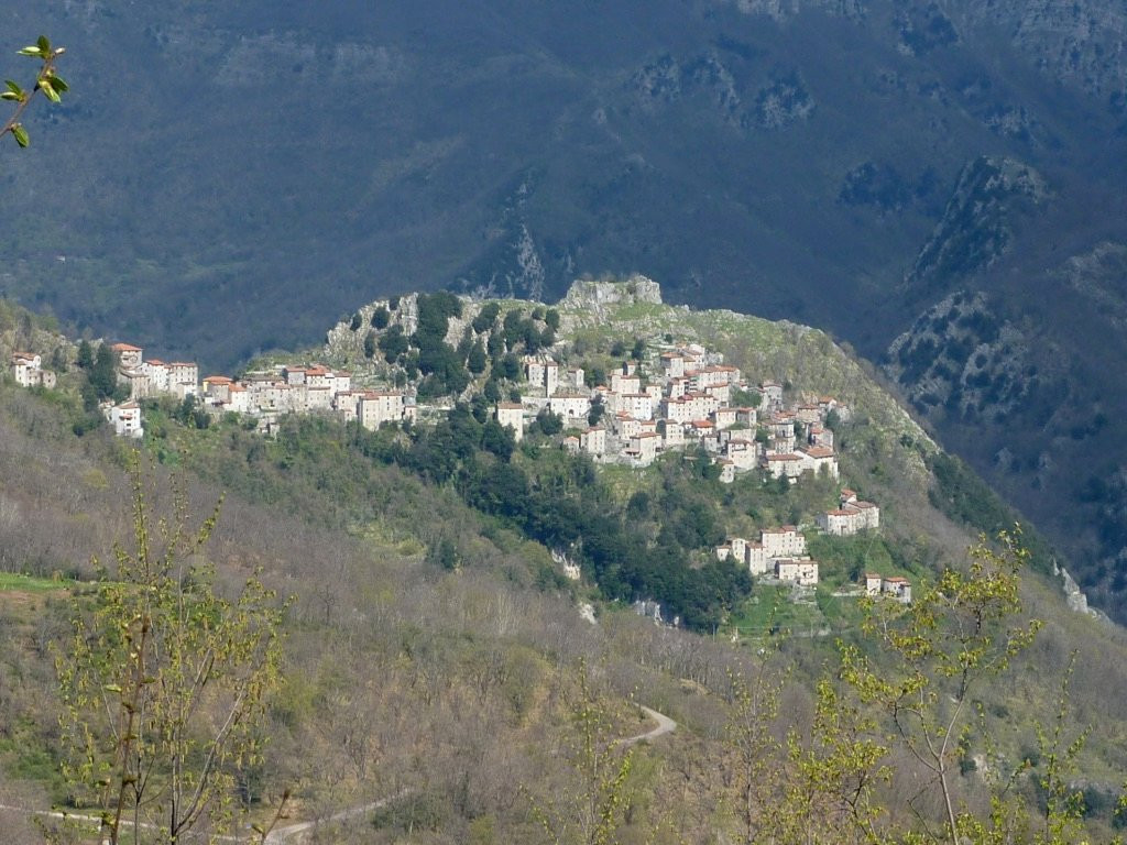 Rocca di Lucchio景点图片