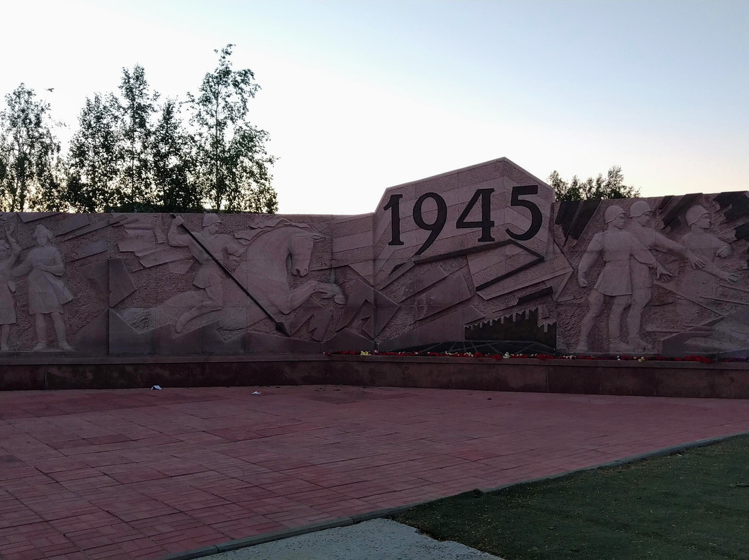 Memorial Complex of Military Glory景点图片