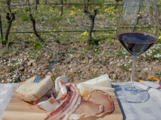 Le strade del gusto-夸尔图－圣埃莱娜必去景点