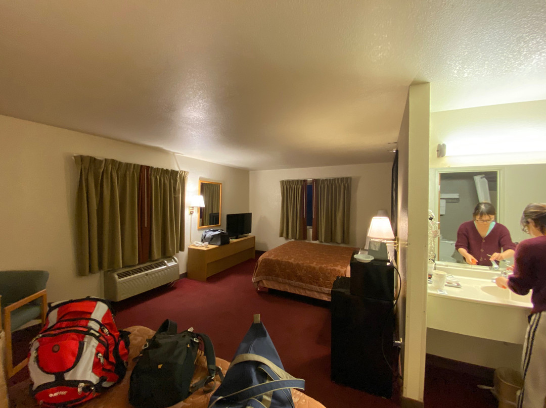 Super 8 by Wyndham Green River主图