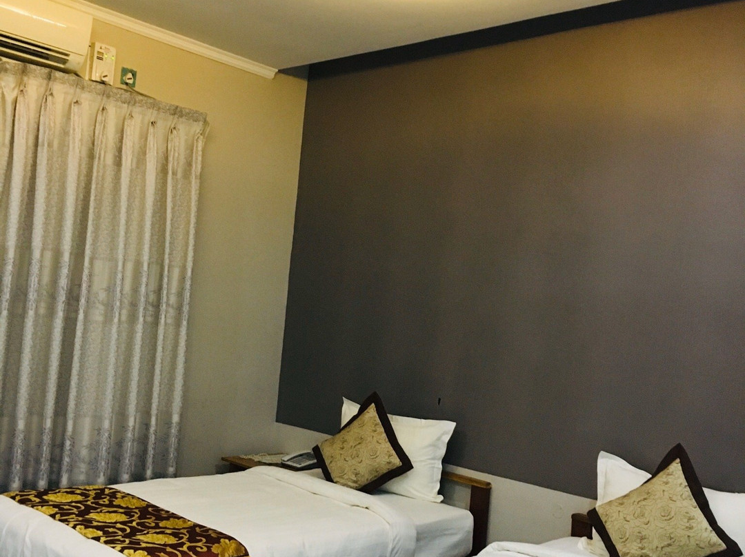 Cherry Bagan Hotel主图