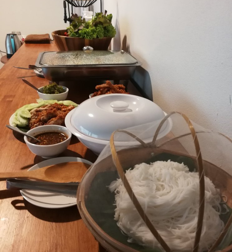 南府里士满酒店主图