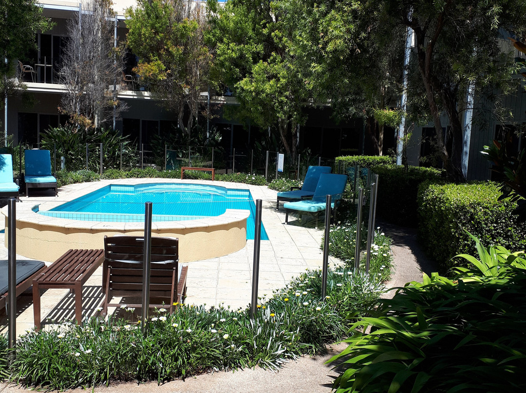 贝斯维斯特一四尼尔森酒店主图